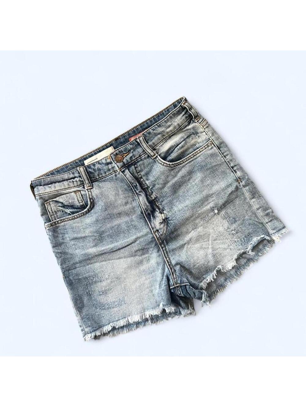 Anthropologie Pilcro Y2K baggy denim shorts size 27 💙